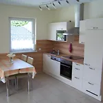 Jasmin Ausgezeichnet Mit 4 Kristallen - Fw Grimmingblick アパート *