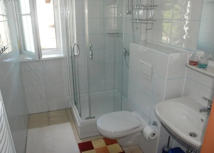 Appartement Jasmin Ausgezeichnet Mit 4 Kristallen - Fw Grimmingblick