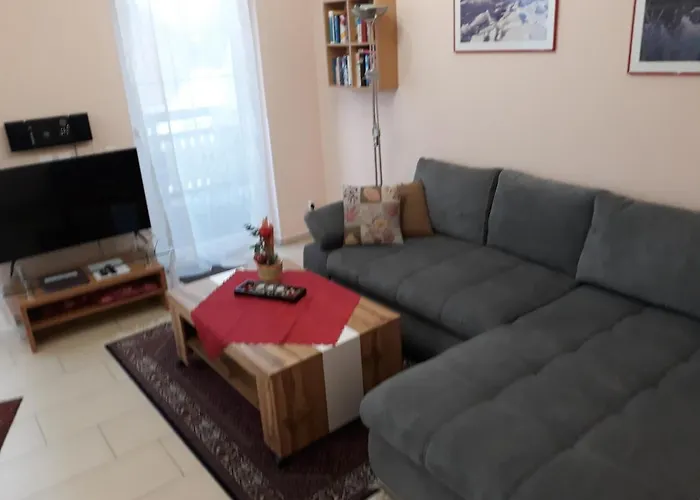 Appartement Jasmin Ausgezeichnet Mit 4 Kristallen - Fw Grimmingblick