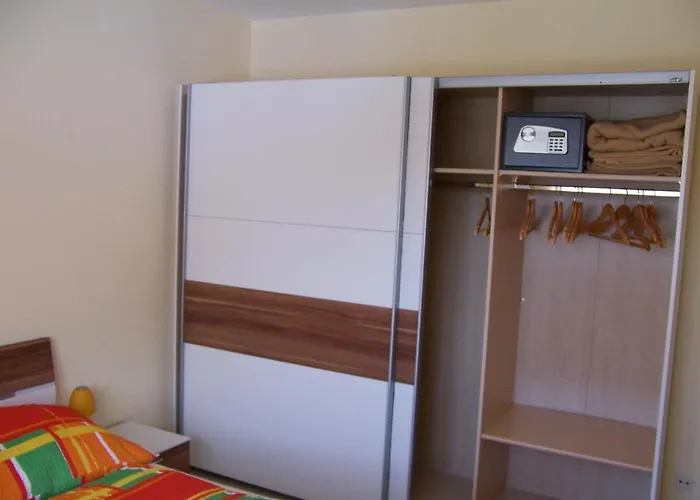 Apartment Jasmin Ausgezeichnet Mit 4 Kristallen - Fw Grimmingblick